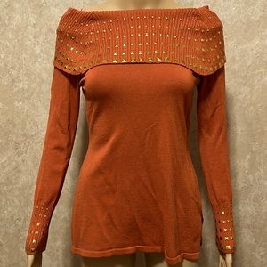 Question Orange women’s cold shoulders long sleeves top size s